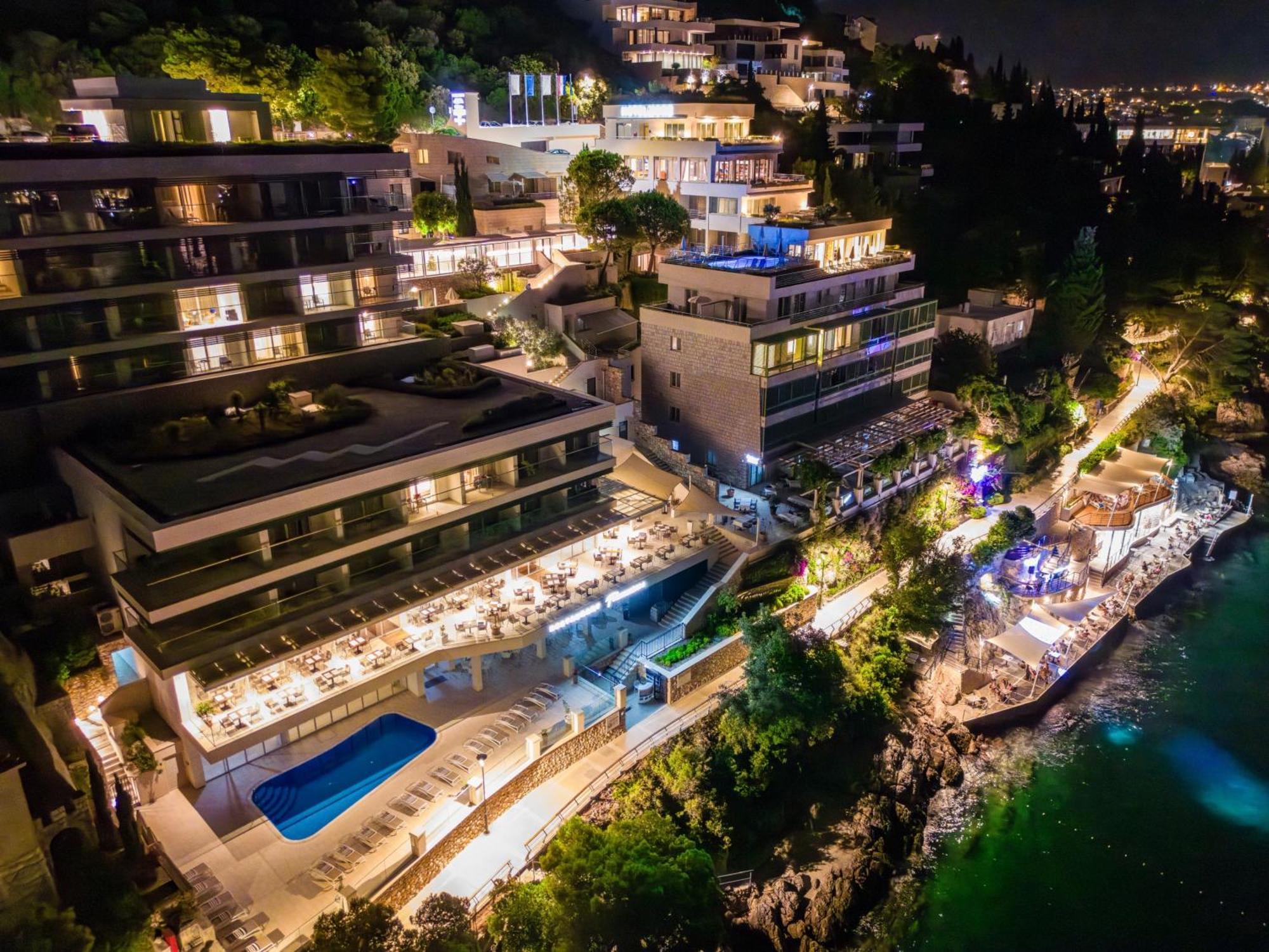 Hotel More (Adults Only) Дубровник Екстер'єр фото View of the hotel